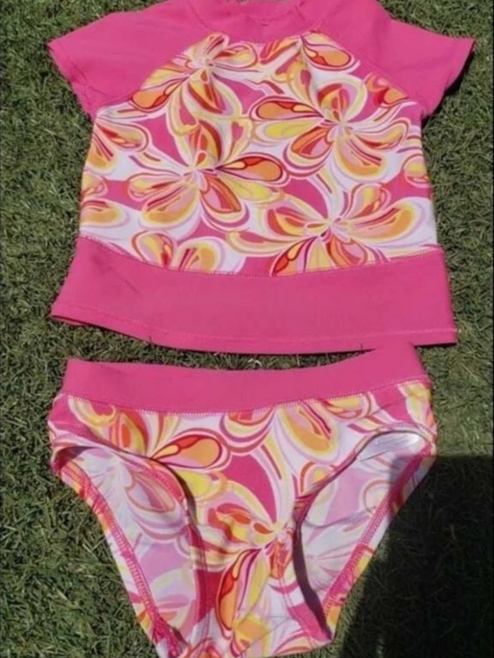 Girls Floral 2 Piece Baiting Suit Size 3 Toddler Excellent Condition